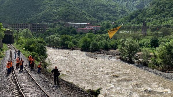 Последствия наводнения в поселке Алаверди - Sputnik Армения