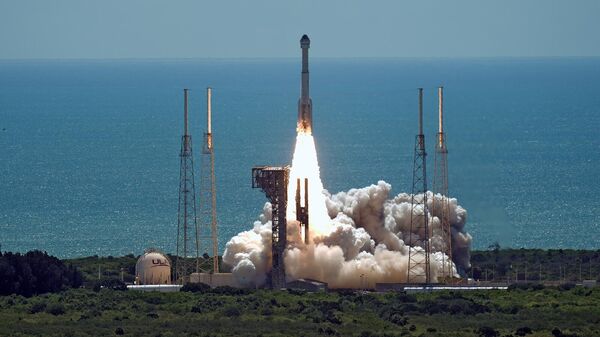 Капсула Boeing Starliner, установленная на ракете Atlas V, стартует со стартовой площадки Space Launch Complex 41 (5 июня 2024). Мыс Канаверал - Sputnik Армения
