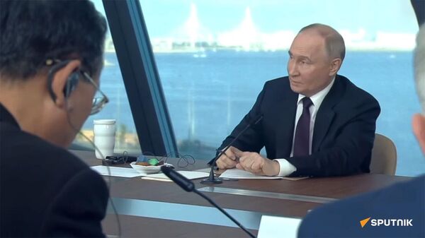 Путин напомнил, что для России не имеет значения, кто станет президентом США - Sputnik Армения