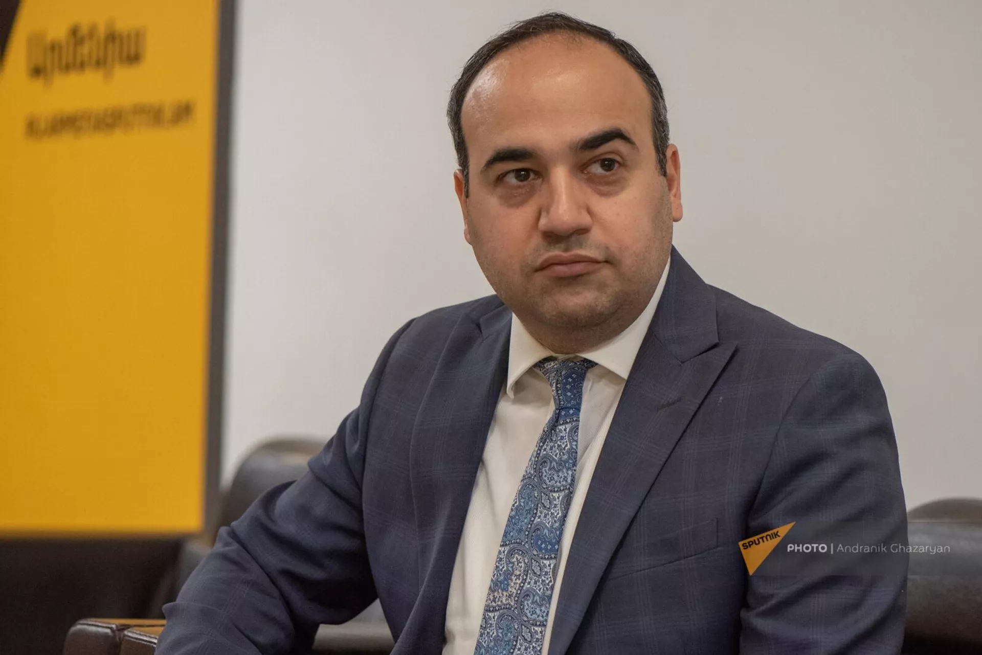 Заместитель министра труда и социальных вопросов Давид Хачатрян в гостях радио Sputnik - Sputnik Армения, 1920, 07.06.2024