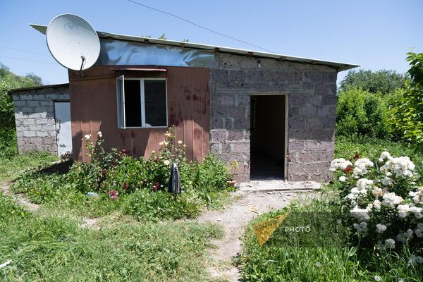 Демонтаж дома Ханум в Киранце, территория которого переходит под контроль Азербайджана после делимитации - Sputnik Армения