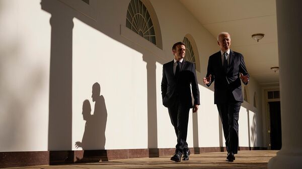ԱՄՆ–ի և Ֆրասիանի նախագահներ Ջո Բայդենն ու Էմանուել Մակրոնը - Sputnik Արմենիա