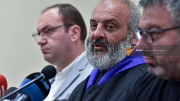 Архиепископ Баграт Галстанян на пресс-конференции (19 июня 2024). Еревaн - Sputnik Армения