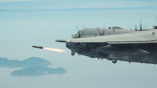 Американский AC-130J Ghostrider запускает ракету AGM-114 Hellfire во время совместных воздушных учений с Южной Кореей над Корейским полуостровом (20 июня 2024). Корея - Sputnik Армения