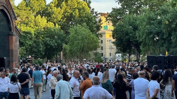 Митинг движения Тавуш во имя Родины у церкви Святой Анны (23 июня 2024). Еревaн - Sputnik Армения