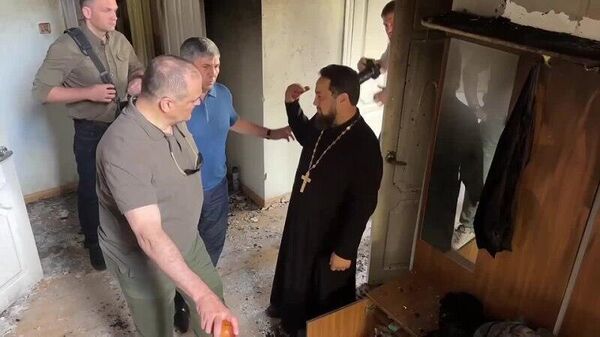 Դաղստանի ղեկավարն ահաբեկչություններից հետո շրջել է եկեղեցում և սինագոգում - Sputnik Արմենիա