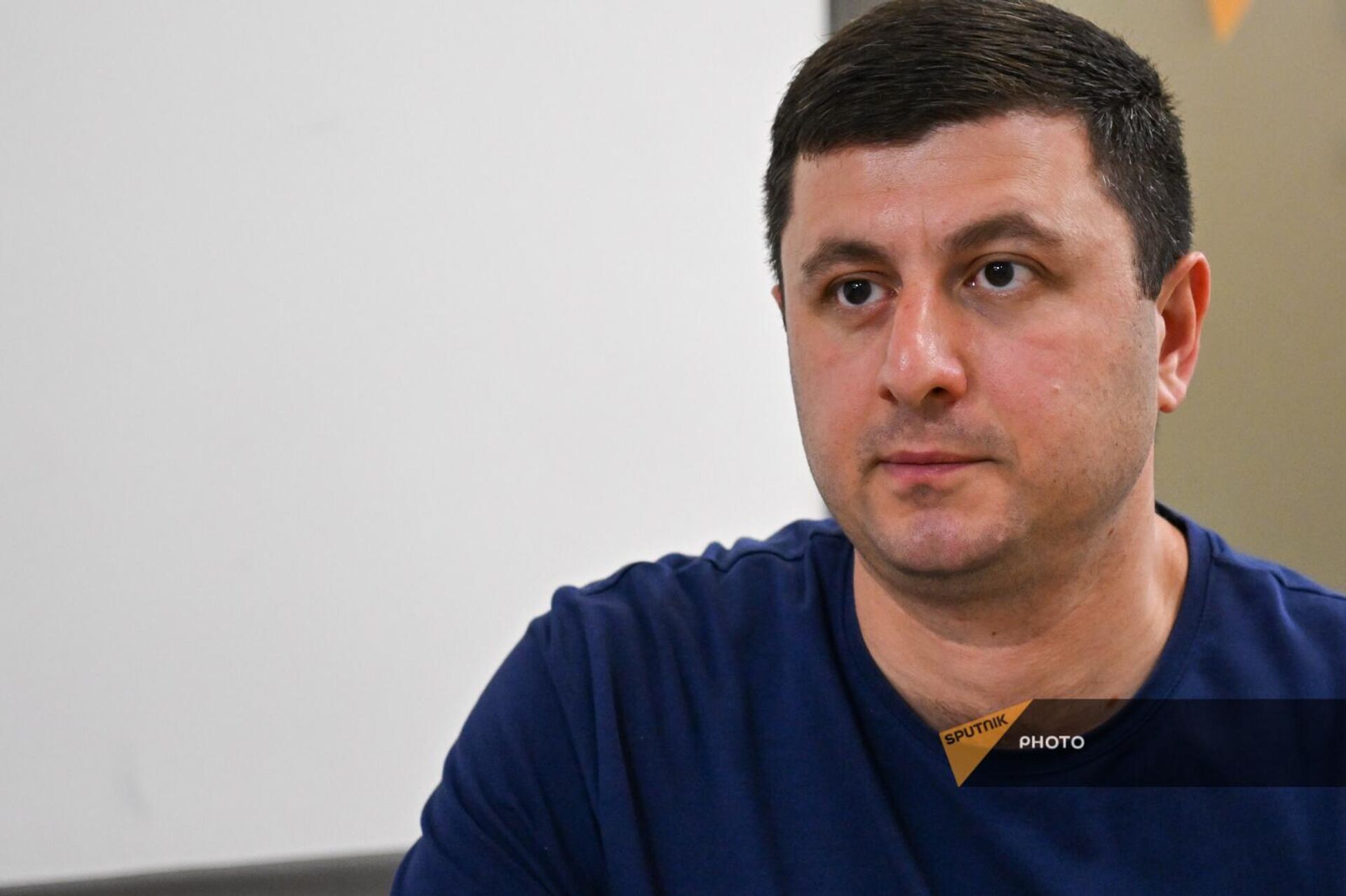 Депутат Тигран Абрамян в гостях радио Sputnik - Sputnik Արմենիա, 1920, 03.10.2025