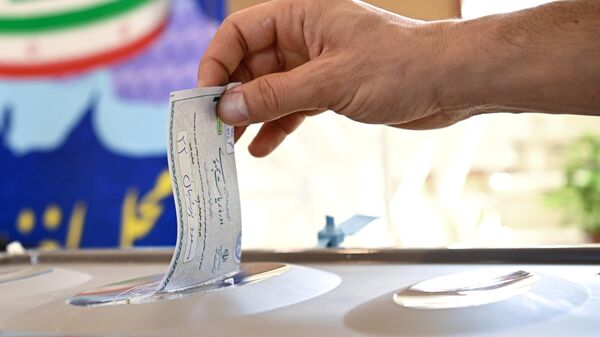 Голосование на президентских выборах в Иране - Sputnik Армения