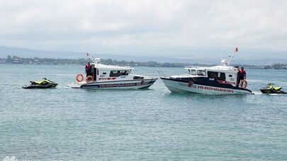 Министр внутренних дел Ваге Казарян встретился с сотрудниками службы водного патрулирования и спасательной службы (1 июля 2024). Севан