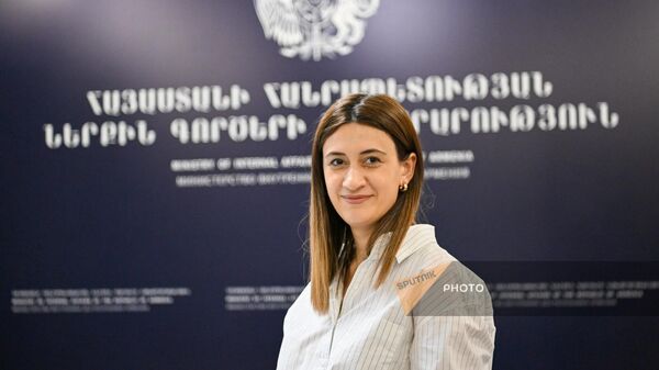 Заместитель начальника службы миграции и гражданства МВД РА Нелли Давтян - Sputnik Армения