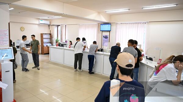 Անձնագրային բաժանմունք - Sputnik Արմենիա