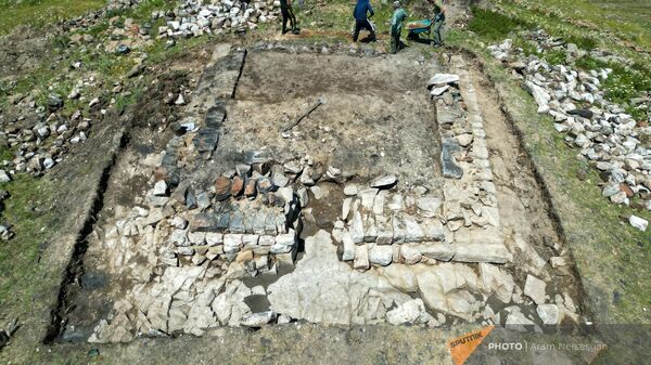 Неожиданные открытия: в Шираке обнаружен храм урартского периода