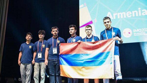 Сборная Армении завоевала 5 бронзовых медалей и 1 похвальную грамоту на 65-й Международной олимпиаде по математике, проходившей 11-22 июля в британском городе Бат - Sputnik Армения