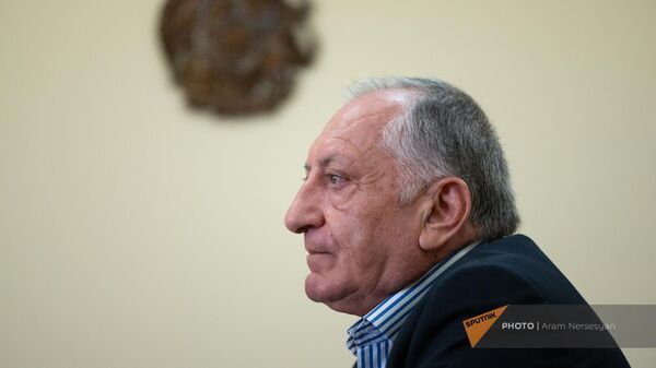 Советник мэра Еревана Камо Ареян - Sputnik Армения