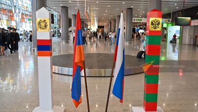 Церемония прощания с оркестром и торжественным построением российских пограничников в связи с окончанием службы в аэропорту Звартноц (31 июля 2024). Еревaн