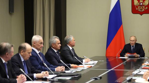 Президент РФ Владимир Путин провел оперативное совещание с постоянными членами Совета Безопасности (9 августа 2024). Москвa - Sputnik Армения