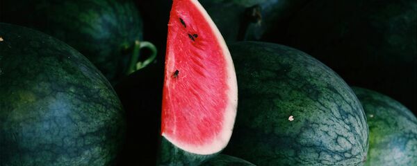 Нарезанный арбуз Нарезанный арбуз - Sputnik Արմենիա