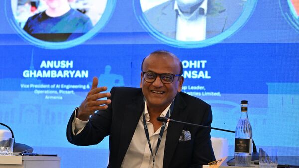 Руководитель группы Reliance Industries Limited (Индия) Рохит Бансал на мероприятии Искусственный интеллект: бум для развивающихся рынков? в рамках Международного форума Ереванский диалог (11 сентября 2024). Еревaн - Sputnik Армения