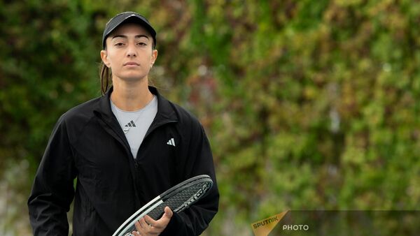 Էլինա Ավանեսյան - Sputnik Արմենիա