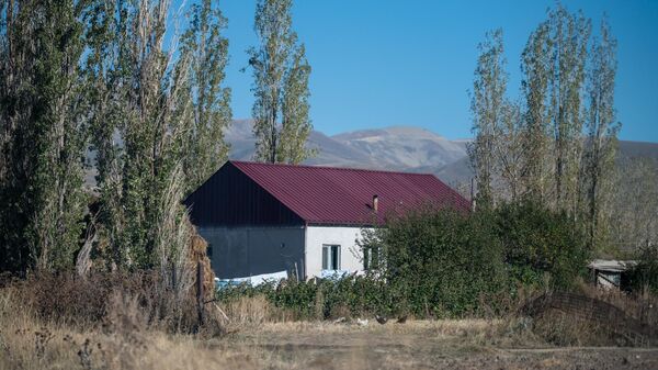 Дом в одном из сел Гегаркуникской области - Sputnik Армения