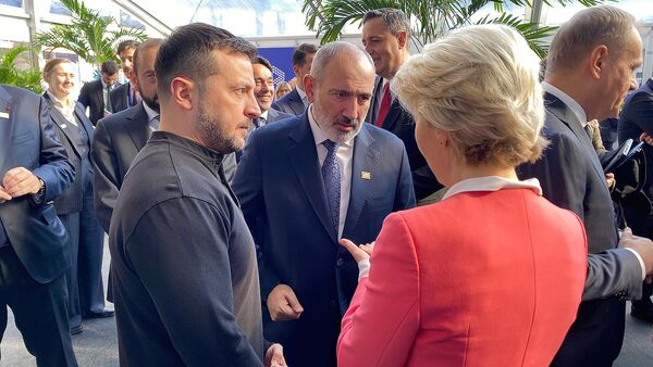 Премьер-министр Никол Пашинян встретился с лидерами стран - участников пятого саммита Европейского политического сообщества (7 июля 2024). Будапешт - Sputnik Армения