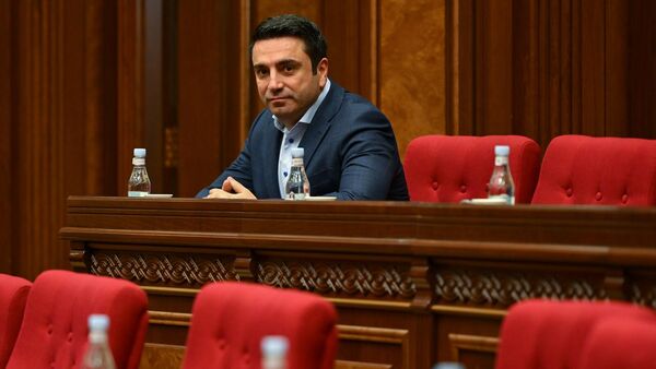 Ալեն Սիմոնյան - Sputnik Արմենիա