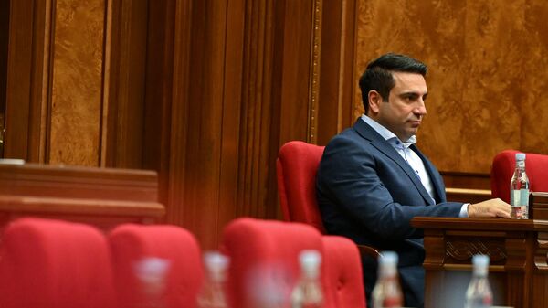Ալեն Սիմոնյան - Sputnik Արմենիա