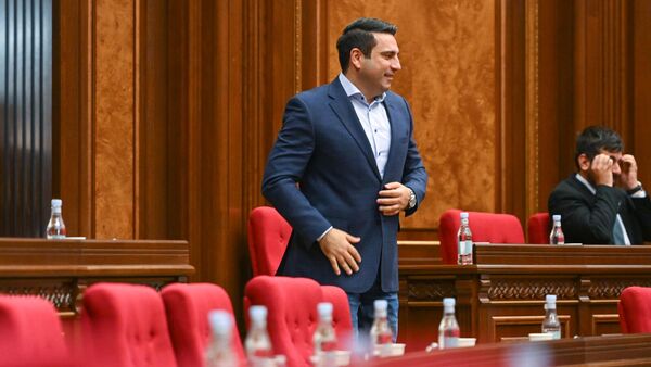 Ալեն Սիմոնյան - Sputnik Արմենիա