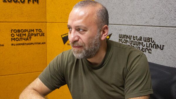 Аветик Керобян в гостях радио Sputnik - Sputnik Армения