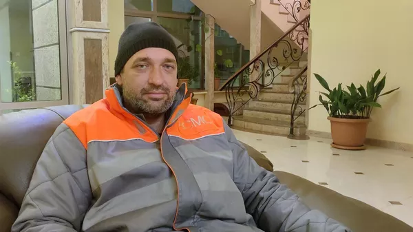 Механик на Агаракском медно-молибденовом комбинате Владимир Титаренко - Sputnik Армения