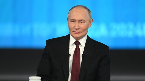 Президент РФ Владимир Путин проводит специальную программу Итоги года с Владимиром Путиным (19 декабря 2024). Москвa - Sputnik Армения