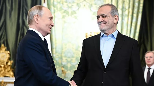 Встреча президентов РФ и Ирана Владимира Путина и Масуда Пезешкиана (17 января 2025). Москвa - Sputnik Армения
