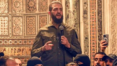 Ахмед аль-Шараа выступает в мечети Омейядов (8 декабря 2024). Дамаск