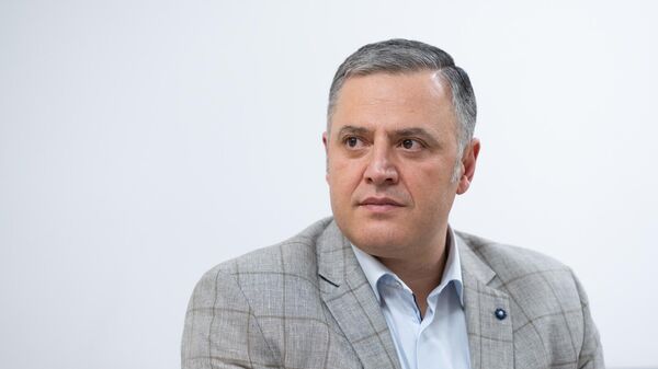 Председатель Центра Сознательное общество Артур Микаелян в гостях радио Sputnik - Sputnik Армения