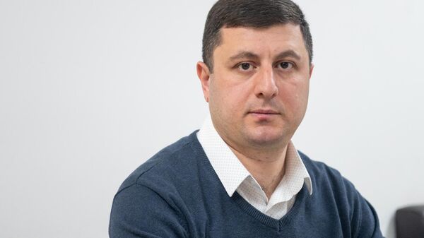 Депутат Тигран Абрамян в гостях радио Sputnik - Sputnik Армения