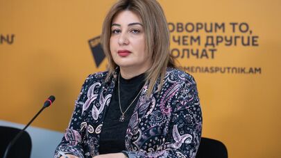 Cоучредитель правозащитной общественной организации "Право на здоровье" Ануш Погосян на пресс-конференции (21 февраля 2025). Еревaн