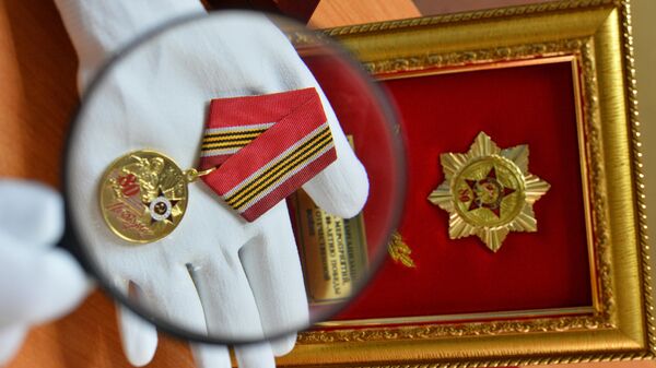 Производство ведомственных наград ко Дню Победы - Sputnik Армения