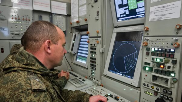 Офицер полка противовоздушной обороны вооруженных сил РФ  - Sputnik Армения