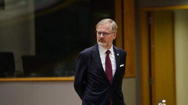 Премьер-министр Чехии Петр Фиала перед началом заседания Европейского совета (19 декабря 20240ю Брюссель - Sputnik Армения