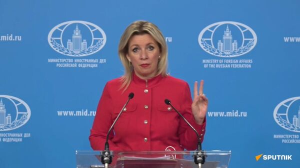 Урсула фон дер Ляйен призвала превратить Украину в шипованную свинью: Захарова - Sputnik Արմենիա
