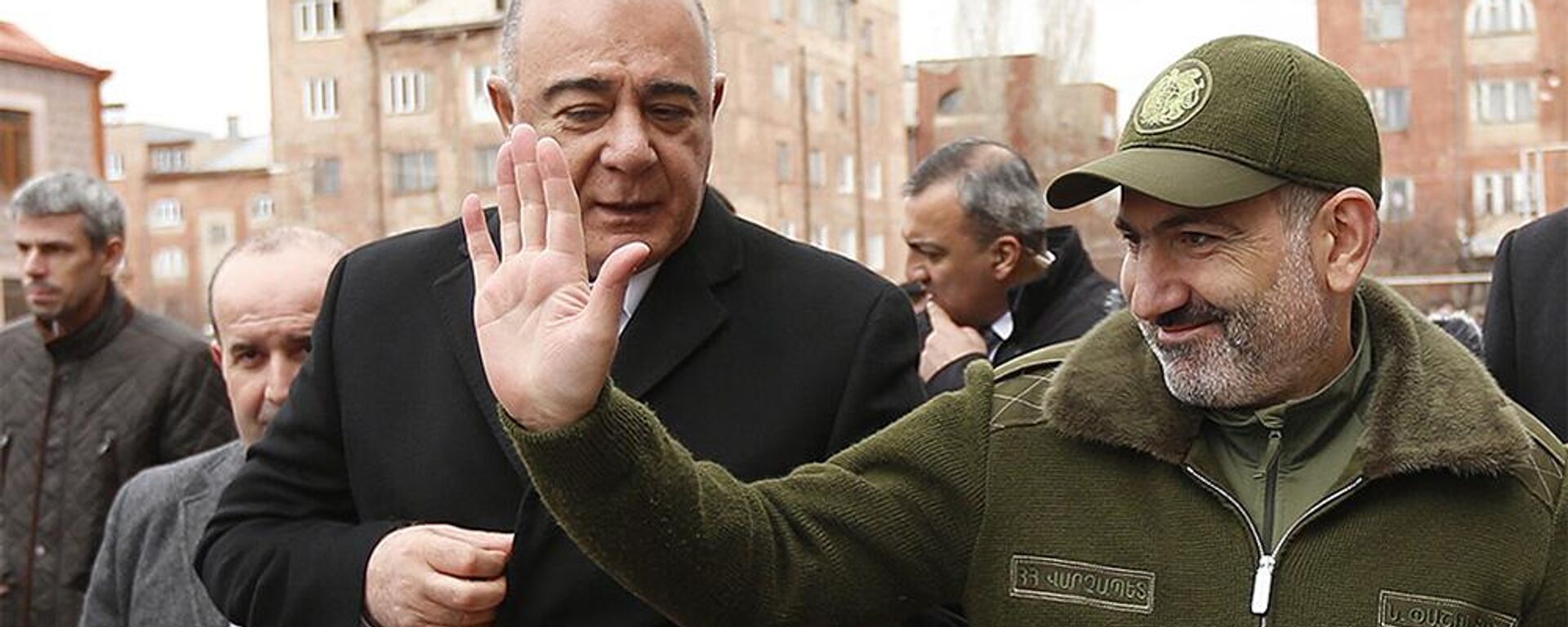 Премьер-министр Никол Пашинян во время рабочей поездки в Гюмри (27 декабря 2019). Ширак - Sputnik Армения, 1920, 11.03.2025