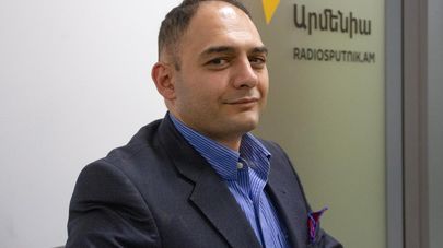 Экономист Агаси Тавадян в гостях радио Sputnik
