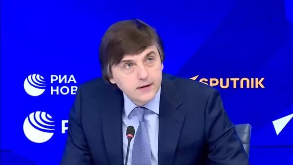 Создание Евразийской ассоциации поддержки русского языка анонсировали в Минпросвещения РФ - Sputnik Армения