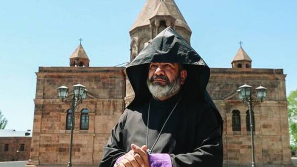 Տեր Վազգեն արքեպիսկոպոս Միրզախանյան - Sputnik Արմենիա