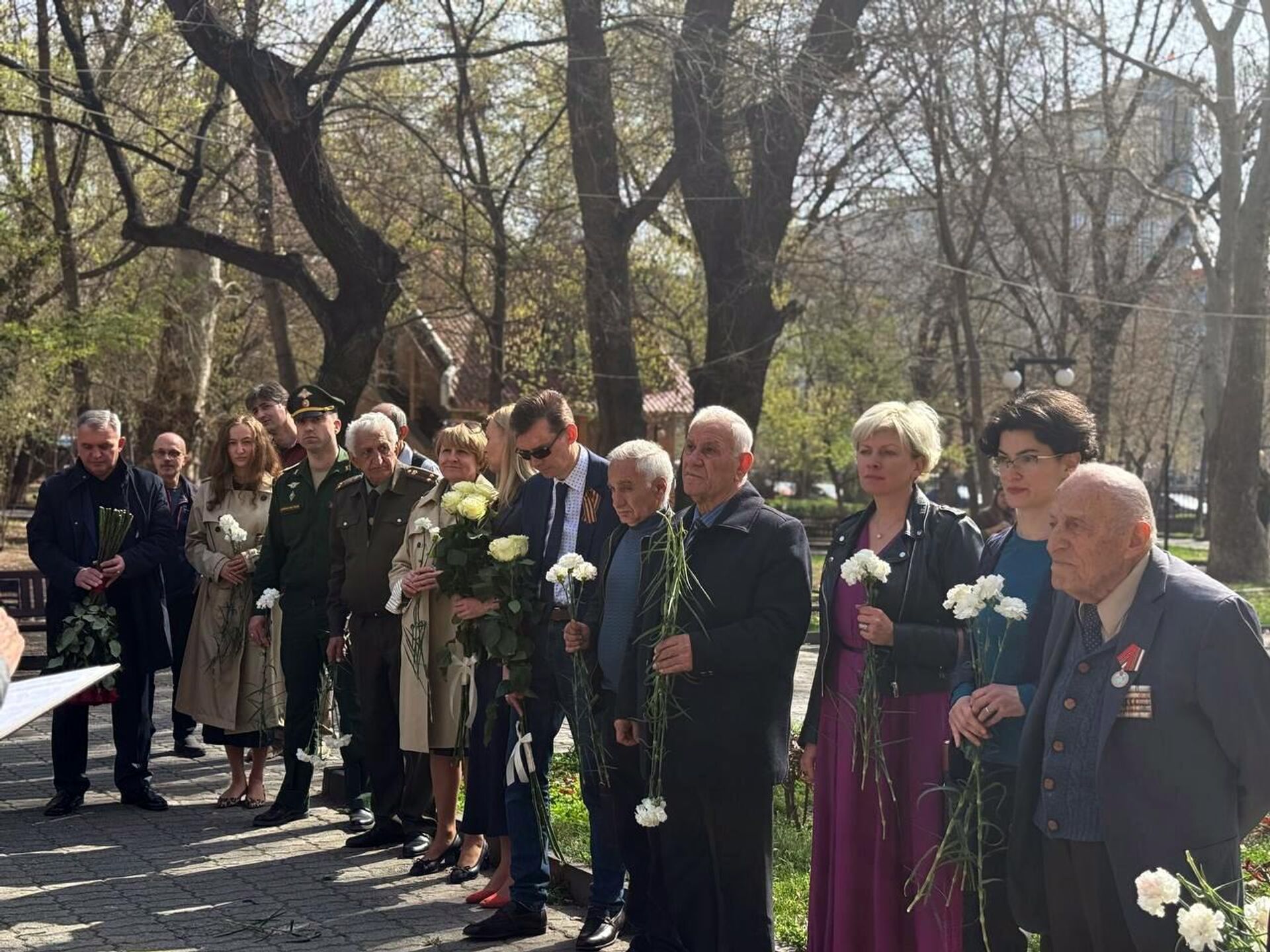 В Ереване почтили память дважды Героя Советского Союза Нельсона Степаняна В Ереване почтили память дважды Героя Советского Союза Нельсона Степаняна - Sputnik Արմենիա, 1920, 28.03.2025