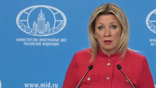Мария Захарова во время еженедельного брифинга (17 апреля 2025). Москва - Sputnik Армения
