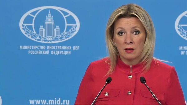 Мария Захарова во время еженедельного брифинга (17 апреля 2025). Москва - Sputnik Армения