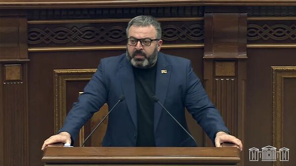 Գառնիկ Դանիելյան - Sputnik Արմենիա