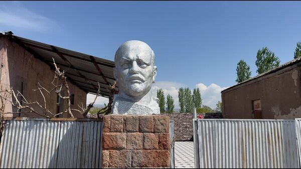 В Армении до сих пор есть село, где стоит памятник Ленину - Sputnik Армения
