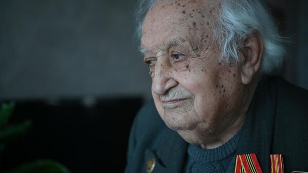 История ветерана ВОВ Гранта Карапетяна - Sputnik Армения